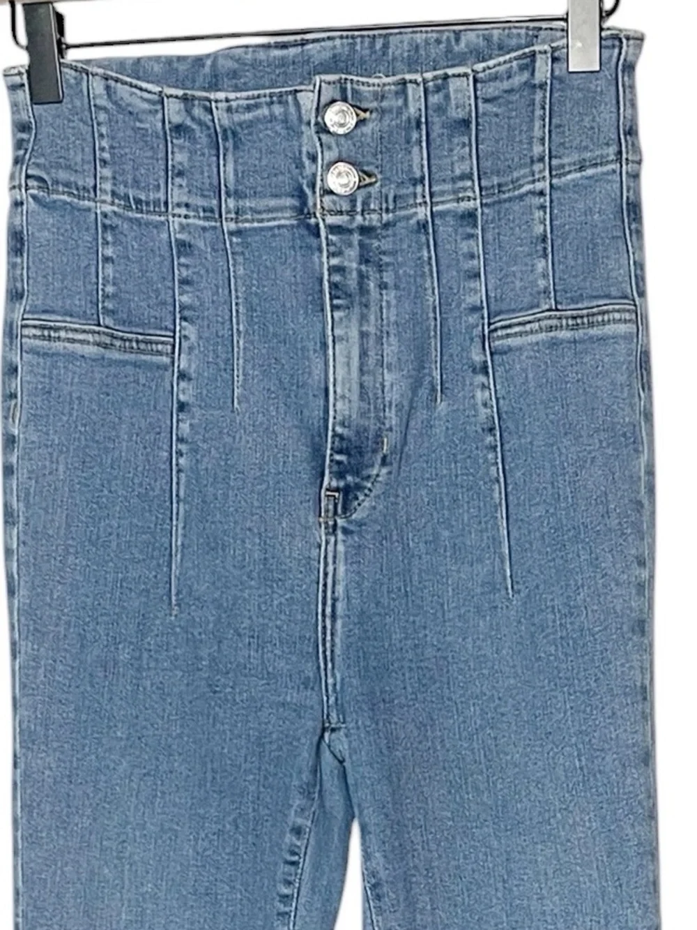 We The Free Jayde Flare Jeans Sunset Burst Light Wash Size 28 High Rise EUC - Picture 4 of 6